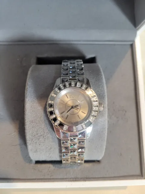 Christian Dior Christal Women's Watch CD112115M002 Diamond set on Bezel