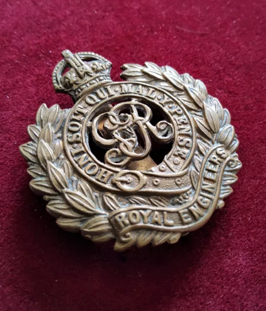 Genuine WW1 Royal Engineers Brass Cap Badge British Military GRV King's Crown 2