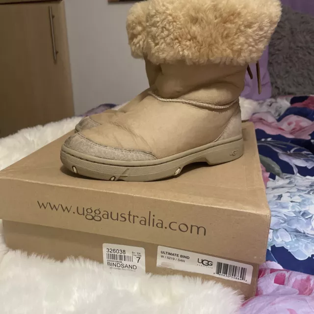 Ugg sales size w6