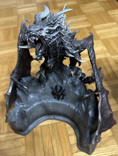 Statue Dragon Alduin – The Elder Scrolls V Skyrim Collector's Edition, 2011