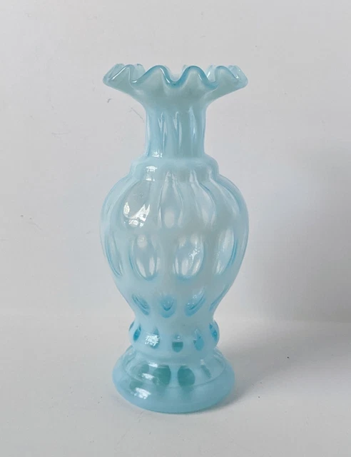 VINTAGE FENTON ART Glass BUD VASE Ice Blue Opalescent Coin Dot Ruffle ...