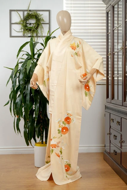 Dear Vanilla Japanese Silk Kimono Women's Robe Gown Authentic Japan Vintage Mint