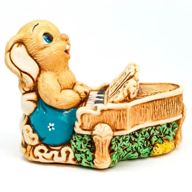 MereSide Art Woodlander "Clara" Figurine Hand Painted England Bunny Rabbit Vtg