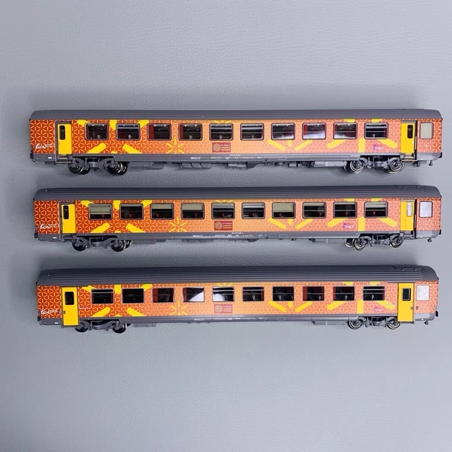 Coffret 3 Voitures | Vtu LSMODELS 41204 | SNCF | HO Coffret 3 Voitures | Vtu LSMODELS 41204 | SNCF | HO