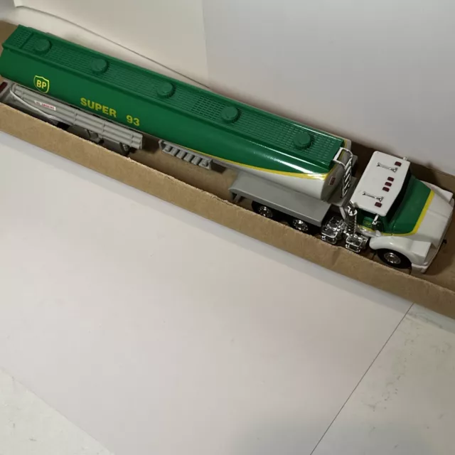 BP Toy Tanker Truck 1994 Limited Edition  20" Diecast  Rare 3