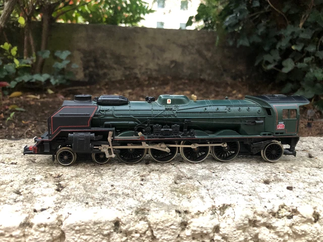 Jouef H0 - 8256 - Locomotora de vapor con ténder - 231 K