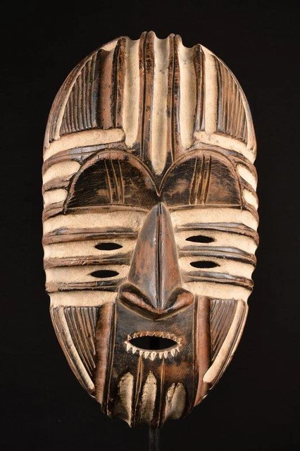 20243 African Old Fang Mask / Mask Gabon