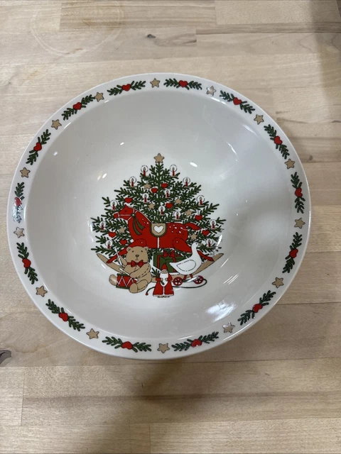 Christmas Tree Ten Strawberry Street Plates TEN STRAWBERRY STREET