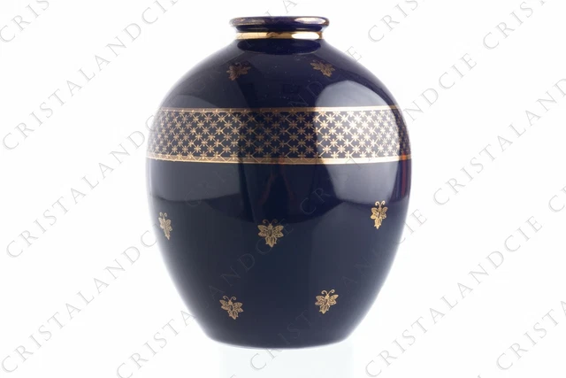VASE BLEU DE four et or Limoges. Vase cobalt blue and gold Limoges EUR ...