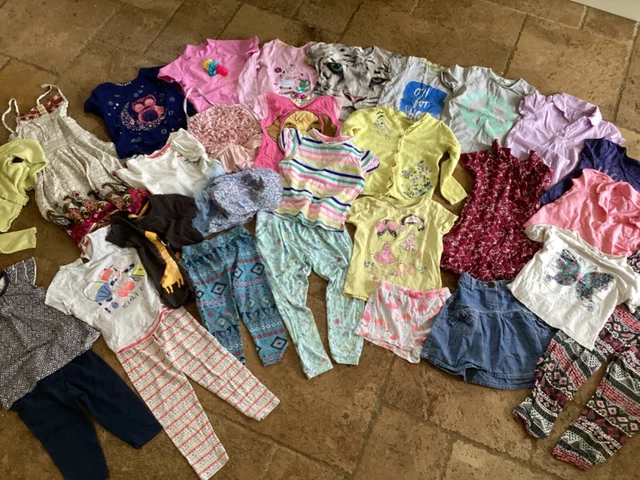 Girls age 3-4 years large Summer clothing bundle, good wardrobe selection