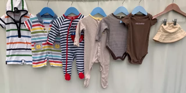 Pacchetto vestiti ragazzi età 3-6 mesi Tu Carter's baby gap