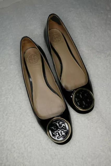 Tory Burch Black Flat size 5/6