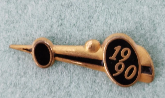 Ancien pins pin's badge publicitaire, montre Ferrari, Arthus Bertrand