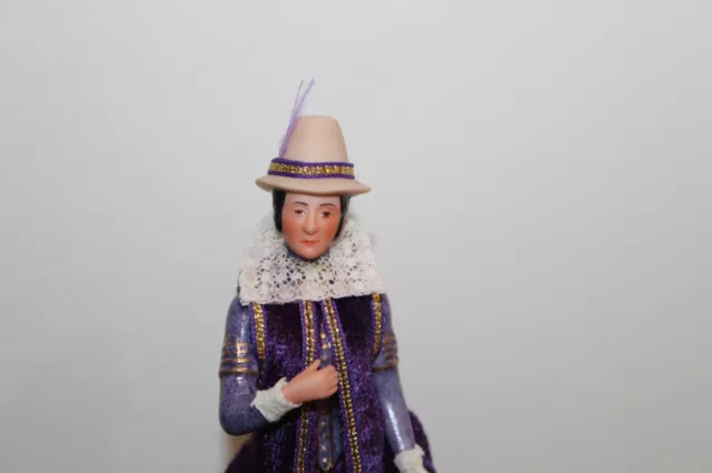 Boxed Half Doll US HISTORICAL SOCIETY Pocahontas