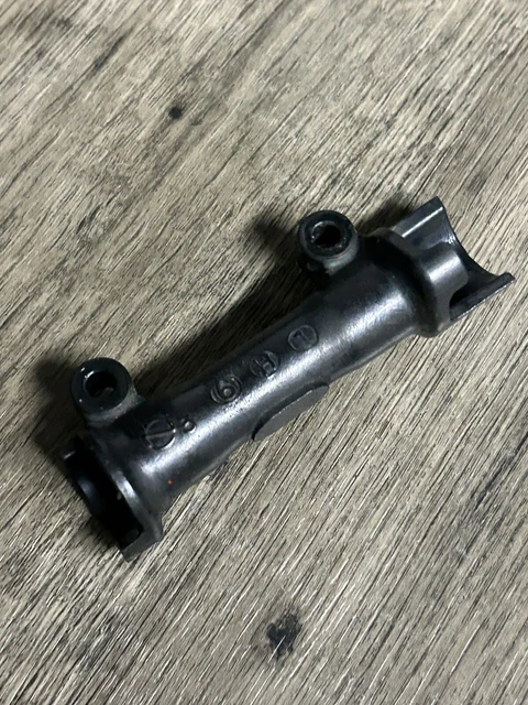1982 Honda Cb750C Oem Front Brake Line Hose Splitter Mount 45127-461-003