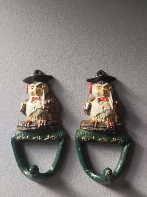 Vintage cast Iron Owl coat hooks X2 Fab pair