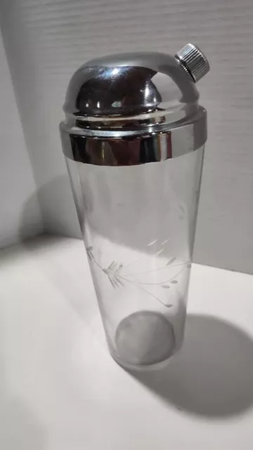 Vintage Elegant Mcm Tall Glass Cocktail Shaker Chrome Top/Etched Wheat 10"