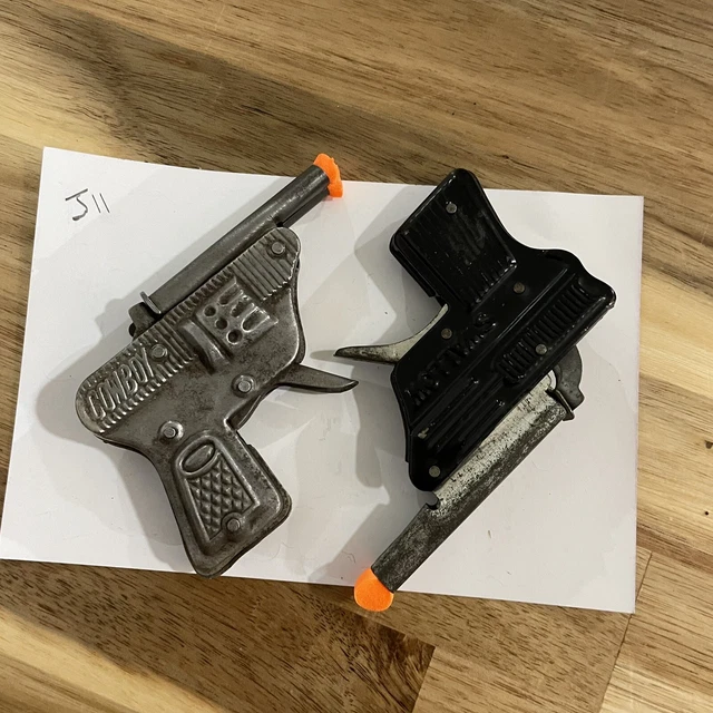 1950S JAPAN TIN Swallow Cowboy Double Barrel Cap Buster Gun *read 24.