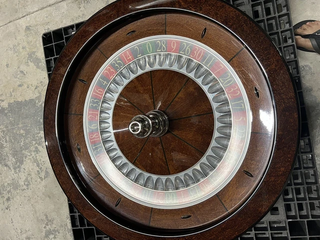 Professional Roulette Wheel 32 Inch