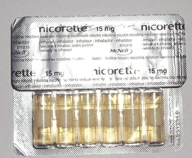 Nicorette 15 mg cartucce ricarica inalatore x 12