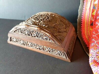 Old Oriental Carved Wooden Box …beautiful display item 3