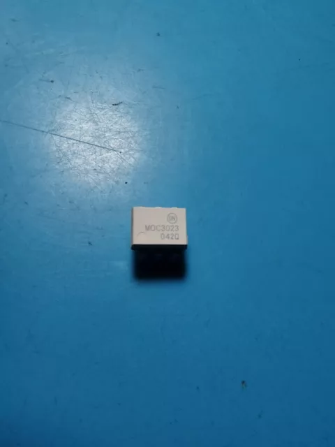 10Pcs Optocoupler Fairchild/Motorola/Qtc Dip-6 Moc3023 Moc3023M Moc3023Vm