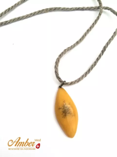 Amuleto, ciondolo d'ambra vera baltica “Tear” | Genuine baltic amber
