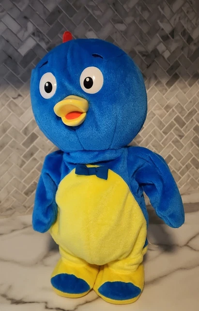 BACKYARDIGANS FISHER PRICE 2005 Penguin Sing & Spin Pablo Talking