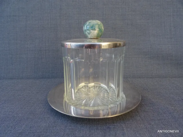 Tres Joli Pot Couvert Cristal Et Metal Argente Prise En Porcelaine