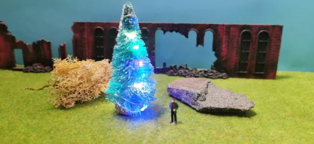 Árbol de Navidad Con LED Cadena Luces para Maqueta Tren Escala H0 + Tt 1:87 3