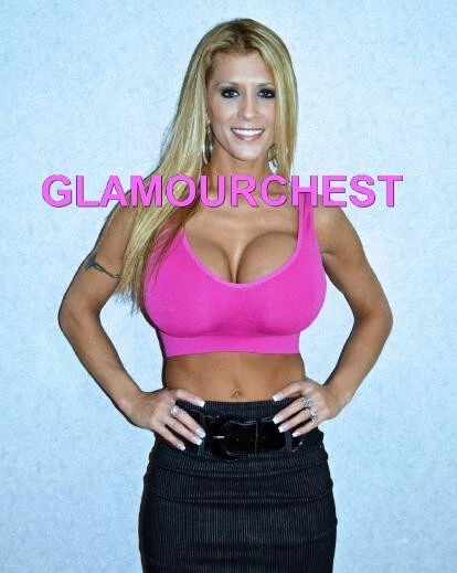 VALERIE CORMIER 8X10" GLOSSY original PHOTO 261 -  BUSTY BABE