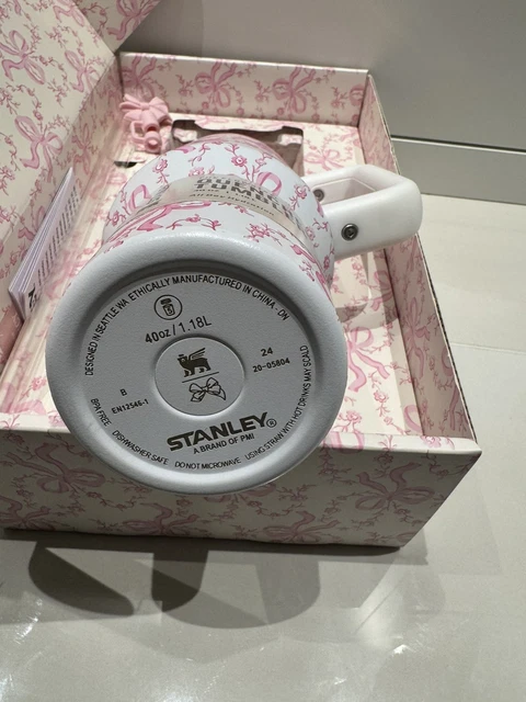 Gobelet Stanley X Love Shack Fancy 40 Oz Everblooming Rosettes - Bleu Floral - Neuf