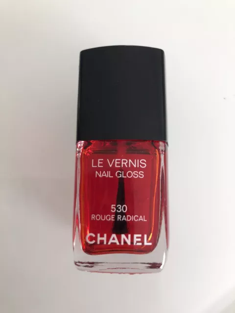 Nuovo  No Box Chanel Rouge smalto radicale lucido Le Vernis 530 LTd Edn raro