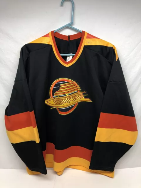 Vintage 1980's CCM Maska Vancouver Canucks Hockey Jersey Medium made in  Canada