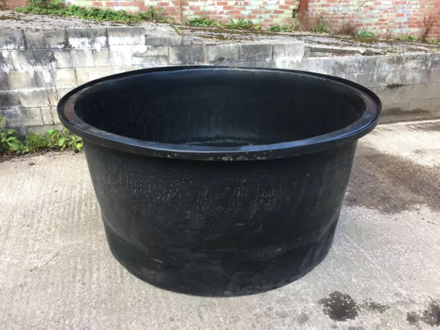 Round Preformed Fish Pond 3500 Litre (780 Gallons) Rigid Plastic Freestanding