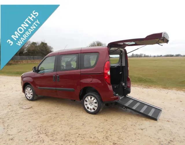 2013 Fiat Doblo 'My Life' 3 Seat Wheelchar Accessible Disabled Mobility Car