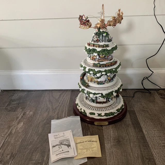 HAWTHORNE VILLAGE THOMAS Kinkade Wonderland Express Christmas Tree