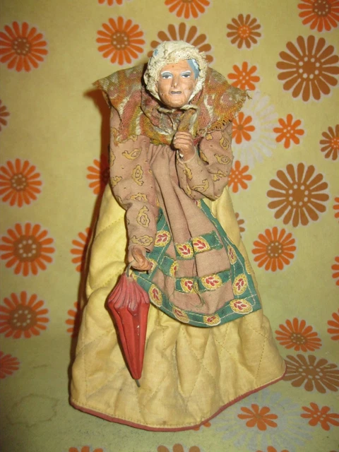 Art populaire - Ancien Santon de Provence signé M Di Landro - Vieille femme - Terre cuite