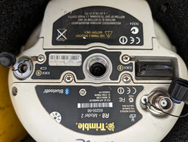 TRIMBLE R8 SERIES 2 Base and rover With TSC3 Controller $6,112.25 ...