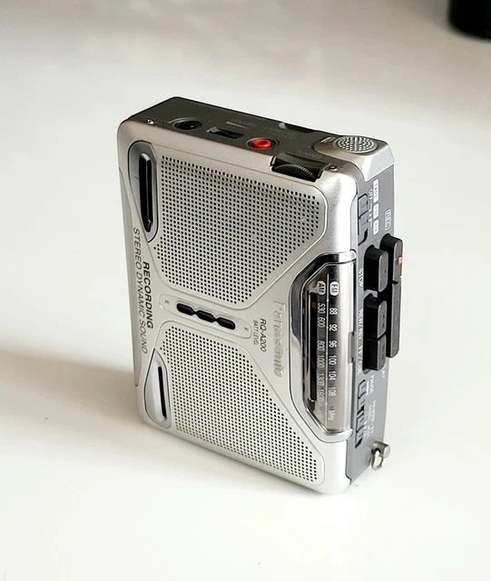 Lettore Di Cassette Portatile Registratore Vintage Con Altoparlante, Jack 3.5mm E Conversione USB-C - 2