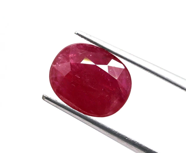 Rubis Naturel Du Mozambique – Taille Coussin 8-10 Carats – Rouge Sang – Pierre Précieuse