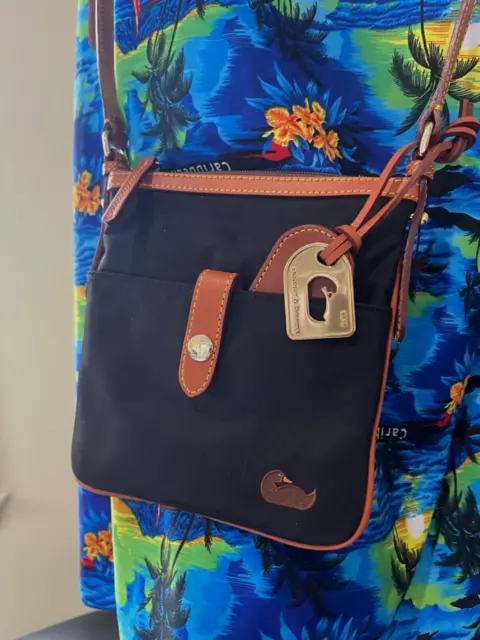 NWOT DOONEY & BOURKE Black Nylon & Brown Leather Crossbody Sling Shoulder Bag
