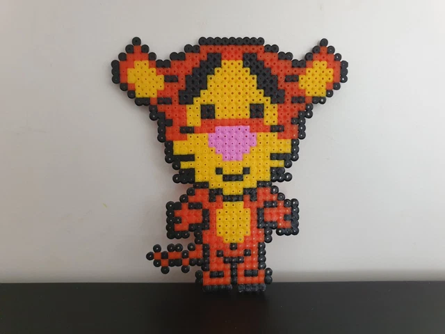 DECO / FIGURINE Pixel Art "TIGROU - Winnie l'ourson" perles à repasser