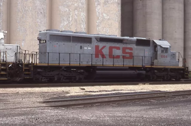 KCS KANSAS CITY SOUTHERN Railroad Train Locomotive KC MO Original Photo Slide