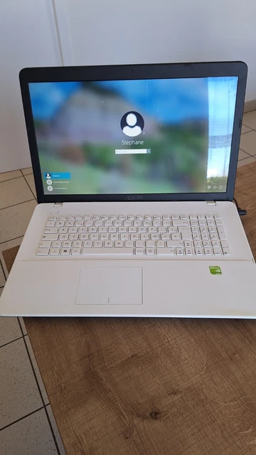 PC Portable Reconditionné 17 ASUS X751M - Pentium N3540 - 4 Go - 240 SSD