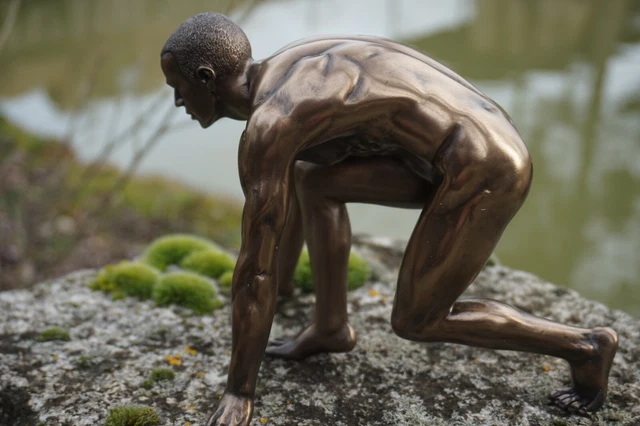Images de Statue Homme Nu - Téléchargement gratuit sur eepik