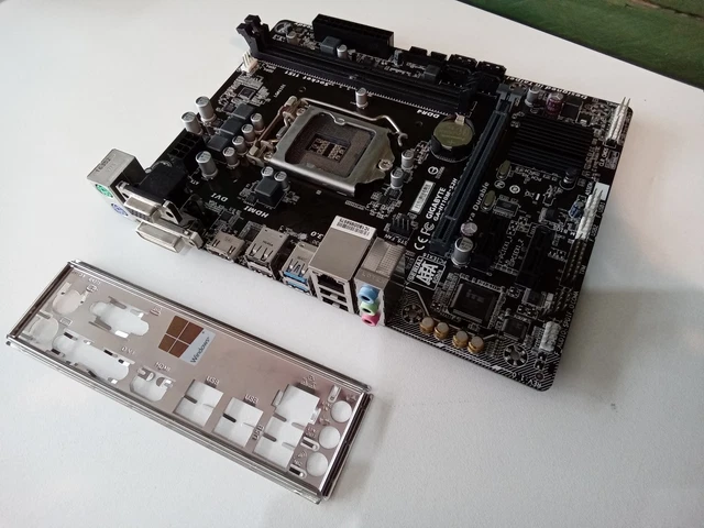 GIGABYTE GA-H110M-S2H SOCKET 1151 uATX motherboard EUR 32,27
