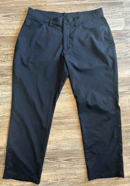 Under Armour Loose Fit Performance Chino Golf Dress Pants Mens 38 x 30 Black