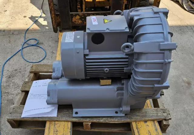 VFZ901A-7W Fuji Regenerative Blower 14.7 hp 208-230/460 Volts
