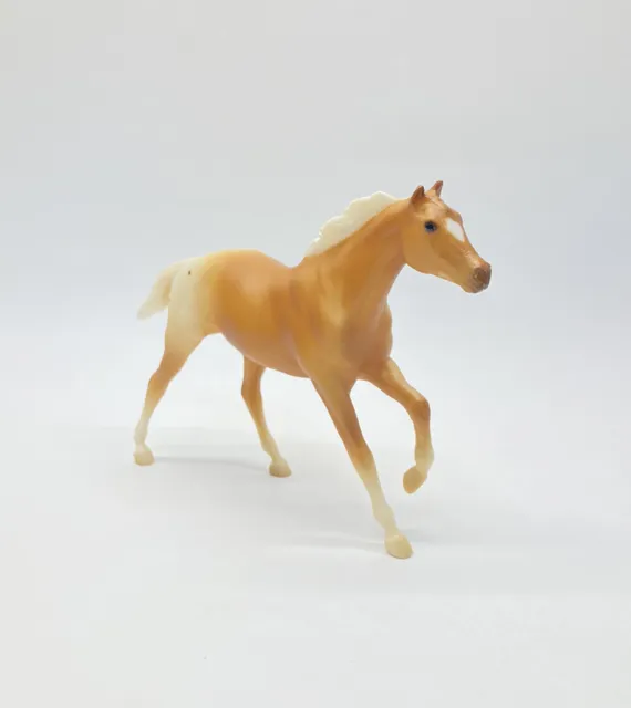 Breyer Thoroughbred Stallion golden Appaloosa Palomino #1605 horse Paddock Pals